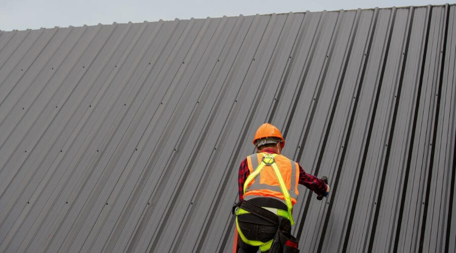 Professional gutter cleaning in South Dennis, MA